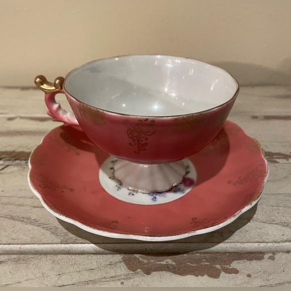 Vintage Floral Teacup & Saucer Japan - Picture 2 of 5